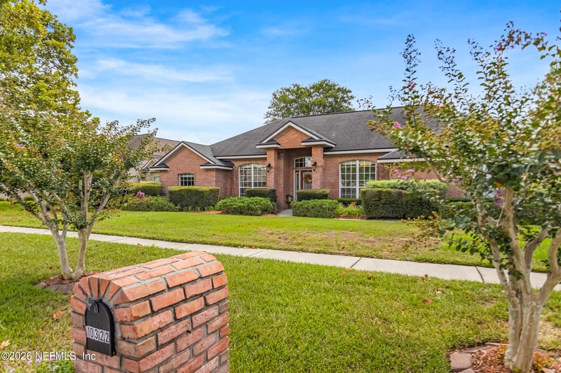 10322 Hamlet Glen Dr, Jacksonville, FL 32221