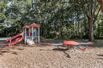 1033 Whirlaway Cir N, Jacksonville, FL 32218