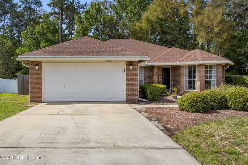 1033 Whirlaway Cir N, Jacksonville, FL 32218