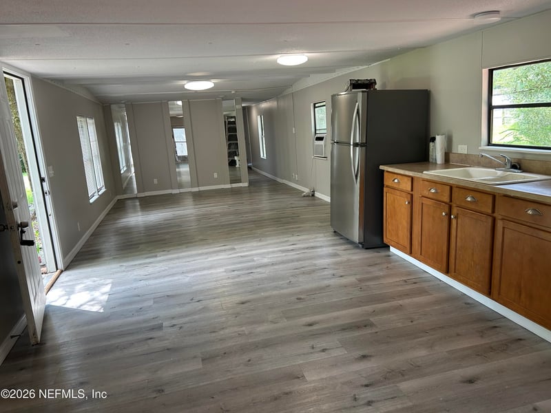 10334 Minglewood Dr, Jacksonville, FL 32246