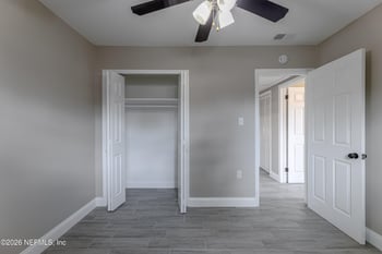 10342 Briarcliff Rd E, Jacksonville, FL 32218