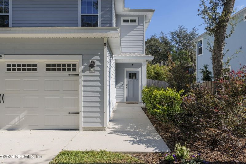 1035 19th St N, Jacksonville Beach, FL 32250