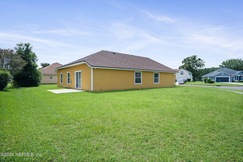 10361 Red Tip Rd, Jacksonville, FL 32218