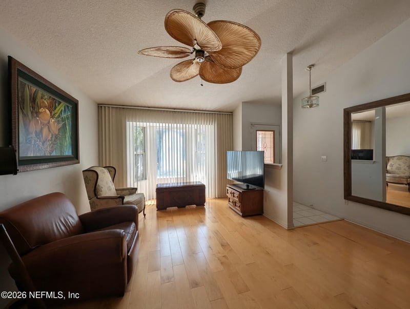 104 D St, St Augustine, FL 32080