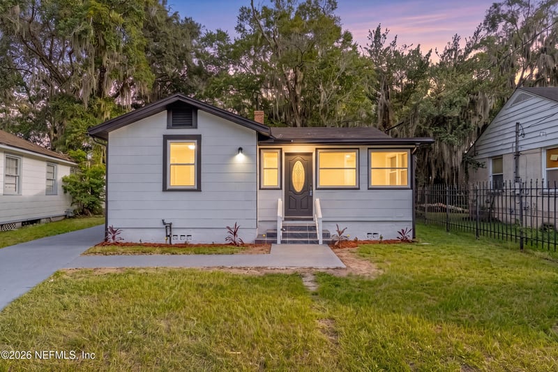 104 W 54th St, Jacksonville, FL 32208