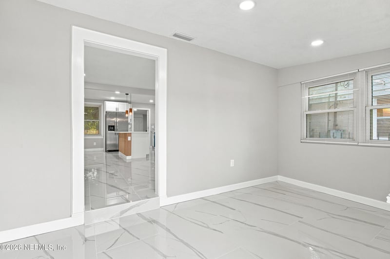 104 W 54th St, Jacksonville, FL 32208