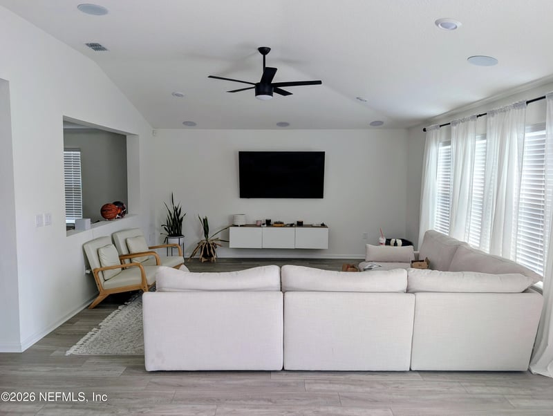 10404 Collins Field Cir, Jacksonville, FL 32222
