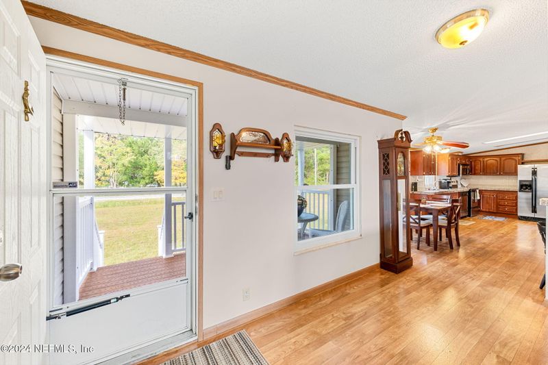10410 Dillon Ave, Hastings, FL 32145