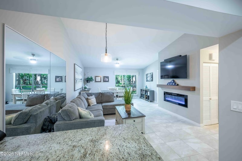 10413 Big Tree Cir E, Jacksonville, FL 32257
