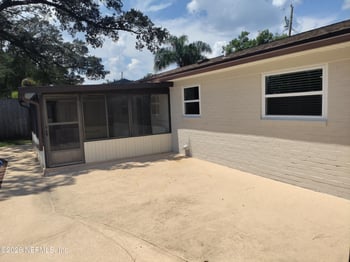 1042 Grove Park Ln, Orange Park, FL 32073