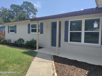 1042 Grove Park Ln, Orange Park, FL 32073