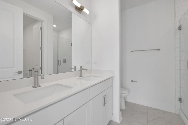 1043 N 1st Ave, Jacksonville Beach, FL 32250