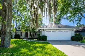 10443 Osprey Nest Dr W, Jacksonville, FL 32257