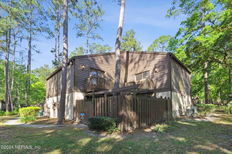 10449 Big Tree Cir E, Jacksonville, FL 32257
