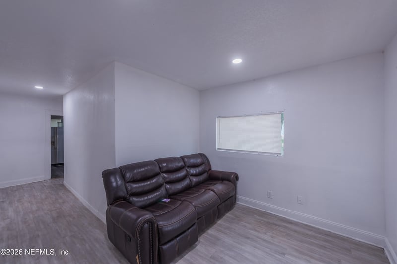 1045 E 11th St, Jacksonville, FL 32206