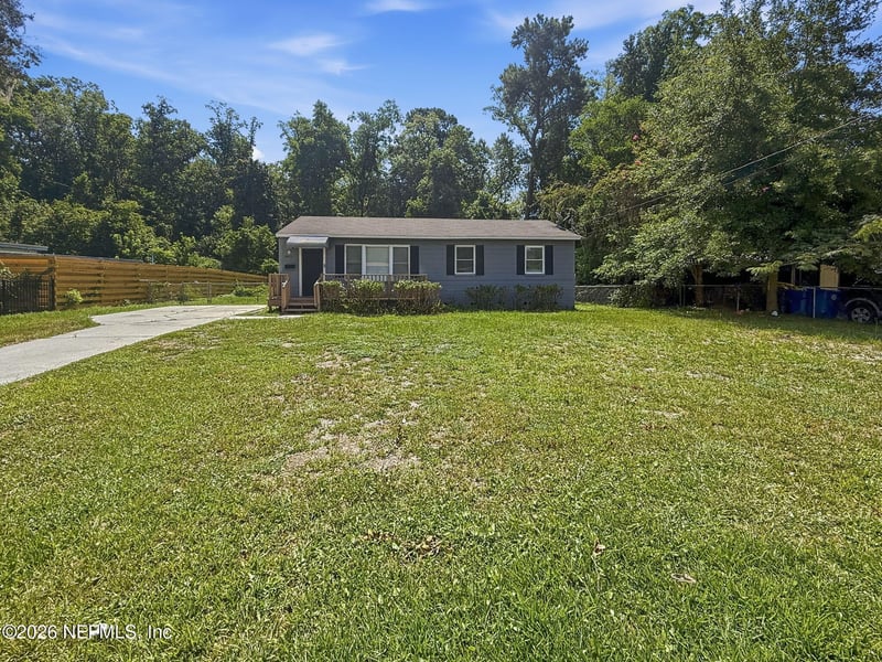 10453 Biscayne Blvd, Jacksonville, FL 32218
