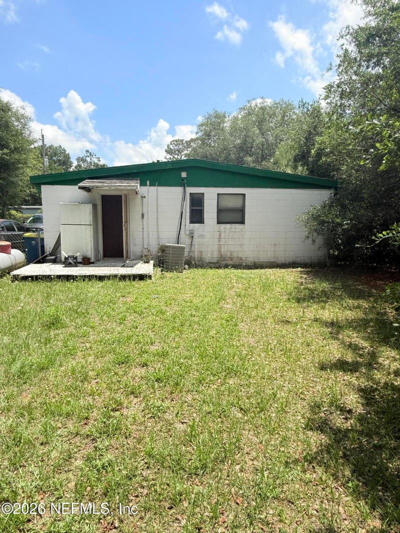 10460 Gailwood Cir E, Jacksonville, FL 32218