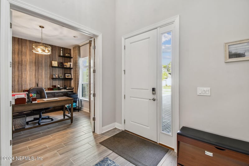 10462 Silverbrook Trl, Jacksonville, FL 32256