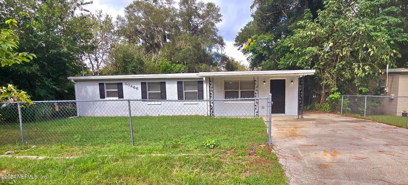 10466 Gailwood Cir E, Jacksonville, FL 32218