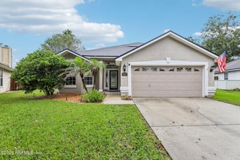 1048 Buttercup Dr, Jacksonville, FL 32259