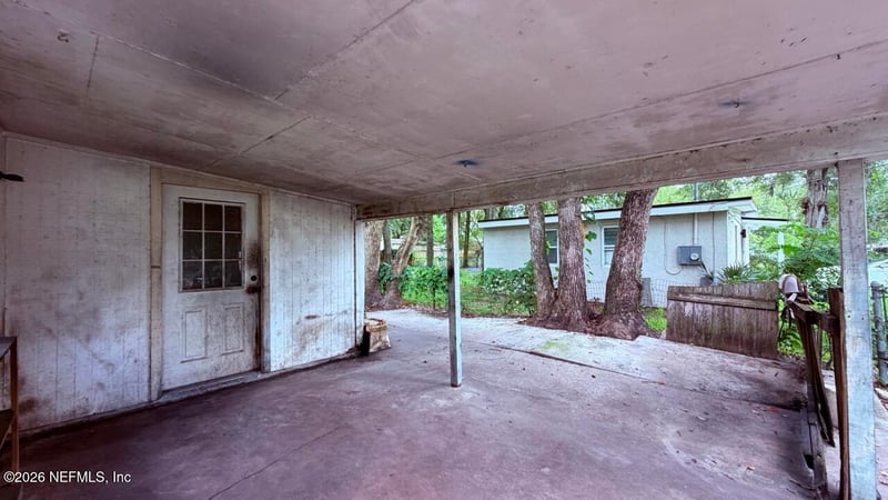 10482 Pinehurst Dr, Jacksonville, FL 32218