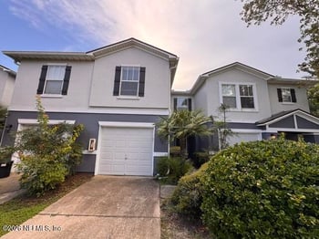 1049 N Black Cherry Dr, St Johns, FL 32259