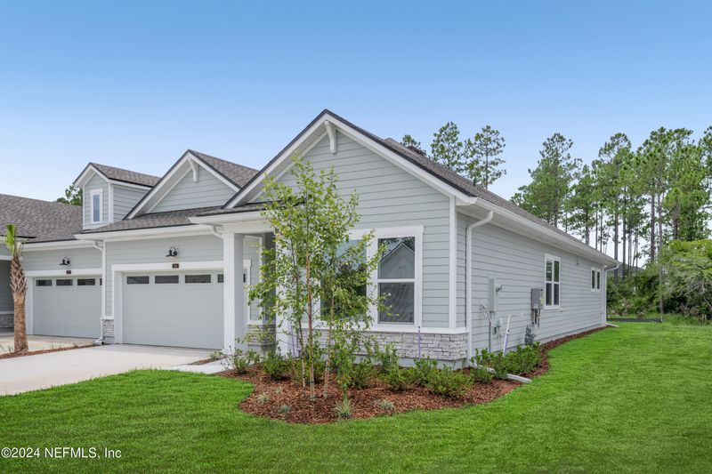105 Latham Dr, Ponte Vedra, FL 32081