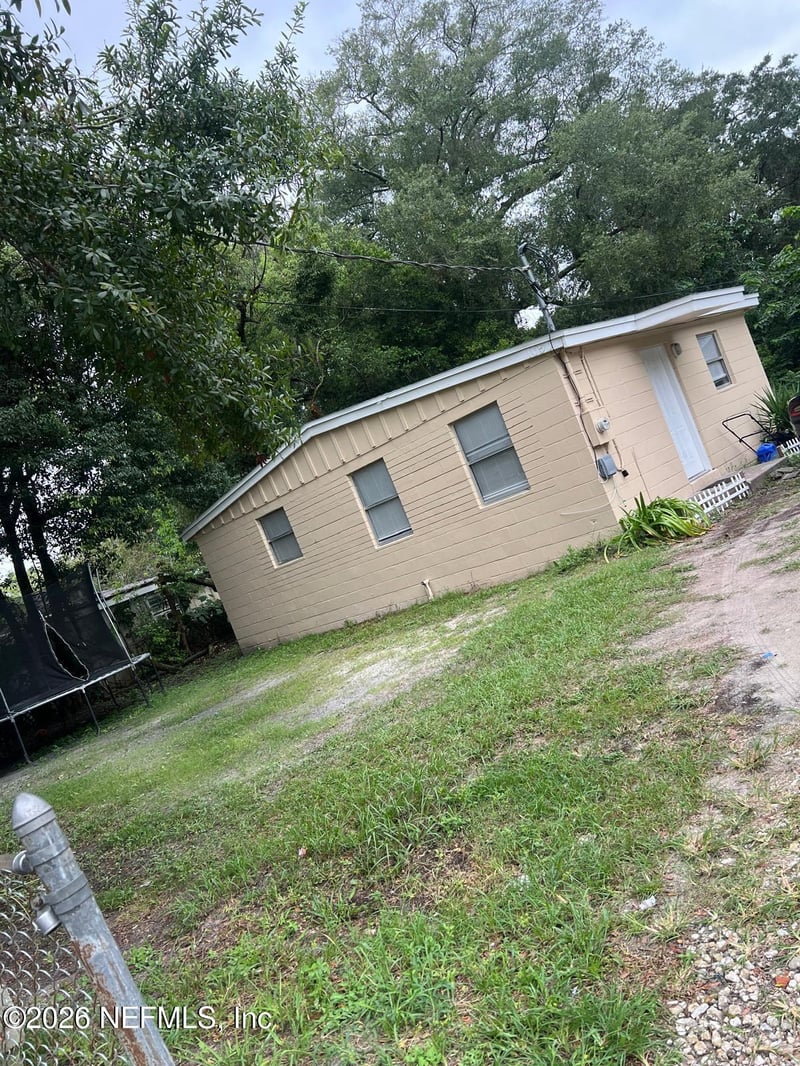 10502 Wooster Dr, Jacksonville, FL 32218
