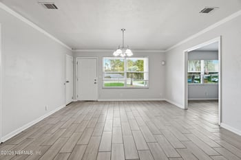 10505 Akers Dr N, Jacksonville, FL 32225