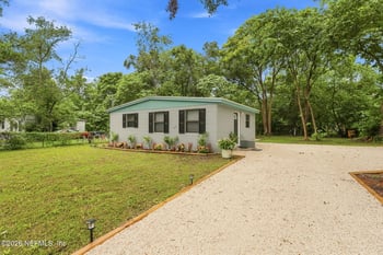 10516 Ithaca Dr, Jacksonville, FL 32218