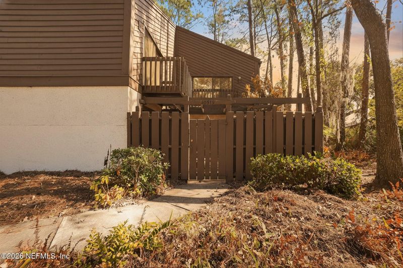 10519 Bigtree Cir E, Jacksonville, FL 32257