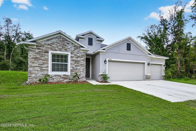 10520 Ruth Ave, Hastings, FL 32145