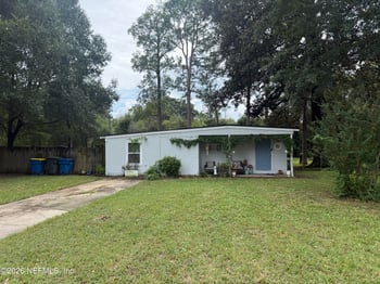 10525 Gailwood Cir E, Jacksonville, FL 32218
