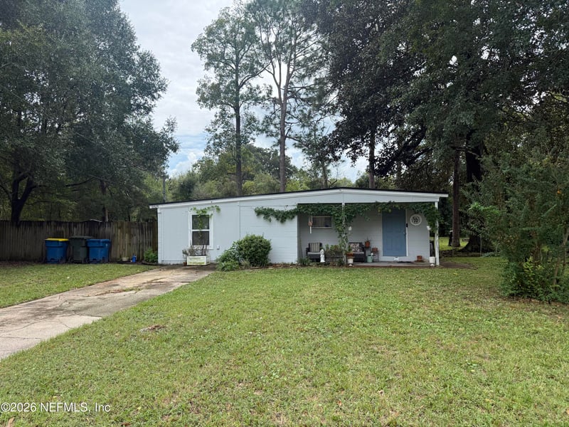 10525 Gailwood Cir E, Jacksonville, FL 32218