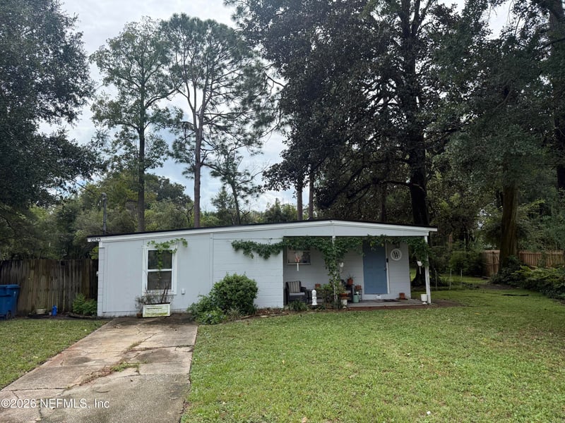 10525 Gailwood Cir E, Jacksonville, FL 32218