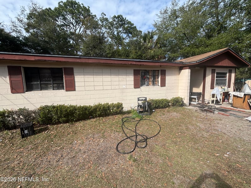 10530 Gailwood Cir E, Jacksonville, FL 32218