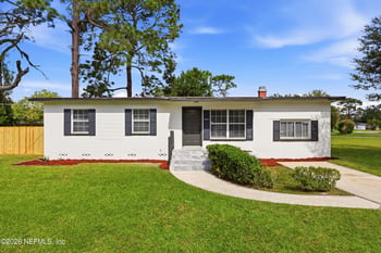 10538 Dove Ln, Jacksonville, FL 32218