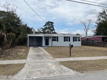 10547 Briarcliff Rd E, Jacksonville, FL 32218