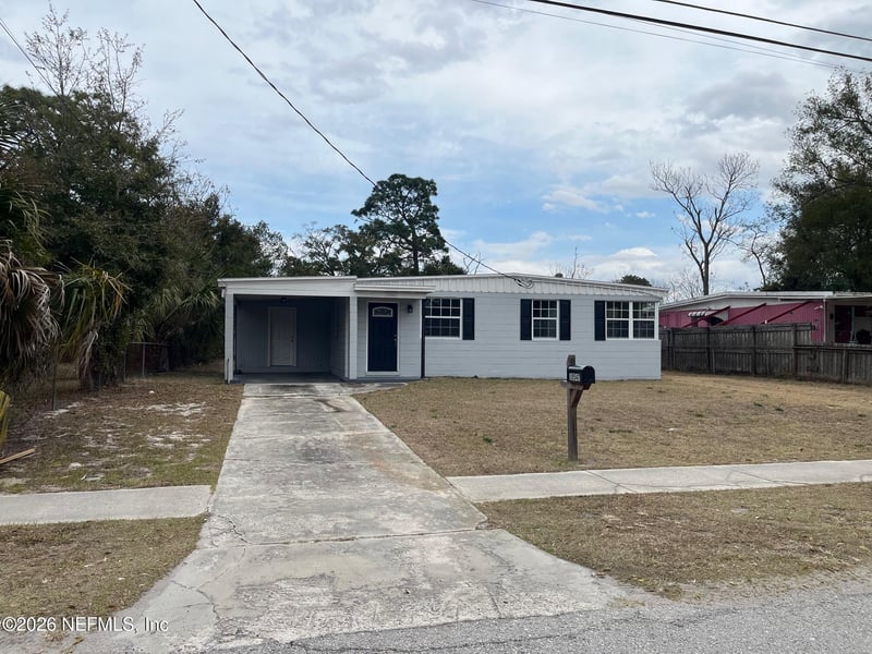10547 Briarcliff Rd E, Jacksonville, FL 32218