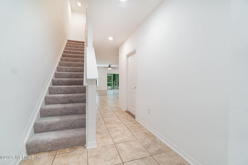 10547 Maidstone Cove Dr, Jacksonville, FL 32218