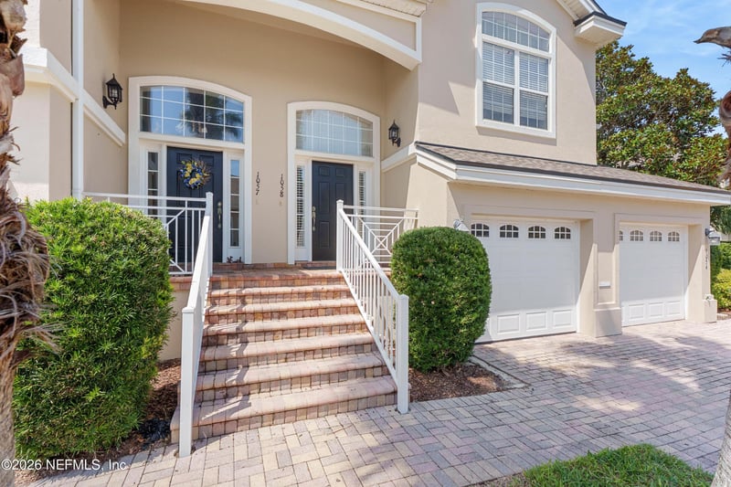 1058 Makarios Dr, St Augustine Beach, FL 32080