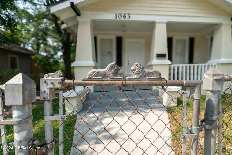 1063 E 13th St, Jacksonville, FL 32206
