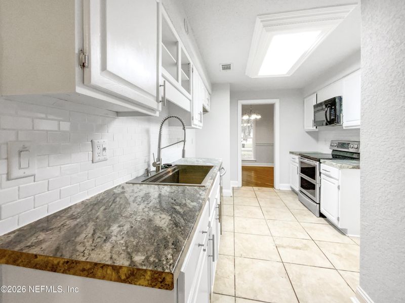 10635 Fox Squirrel Ln, Jacksonville, FL 32257
