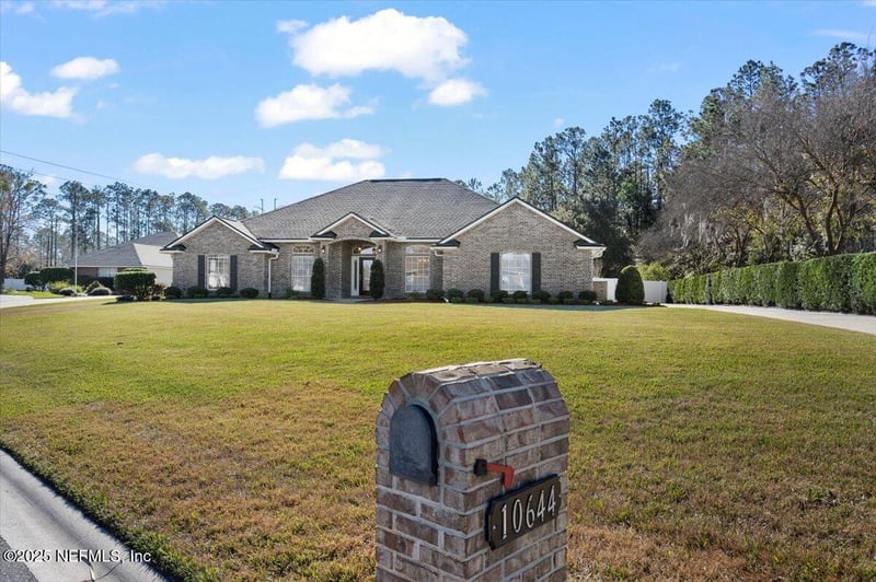 10644 Grayson St, Jacksonville, FL 32220