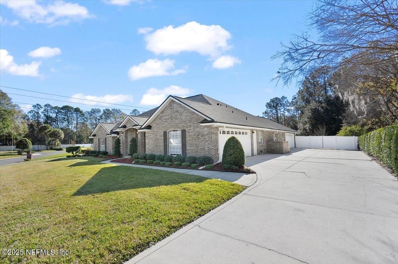 10644 Grayson St, Jacksonville, FL 32220