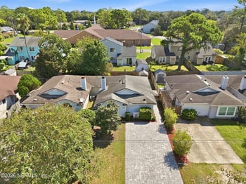 1065 Hibiscus St, Atlantic Beach, FL 32233
