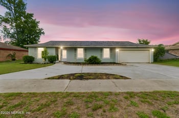 1066 Montego Bay Dr S, Jacksonville, FL 32218