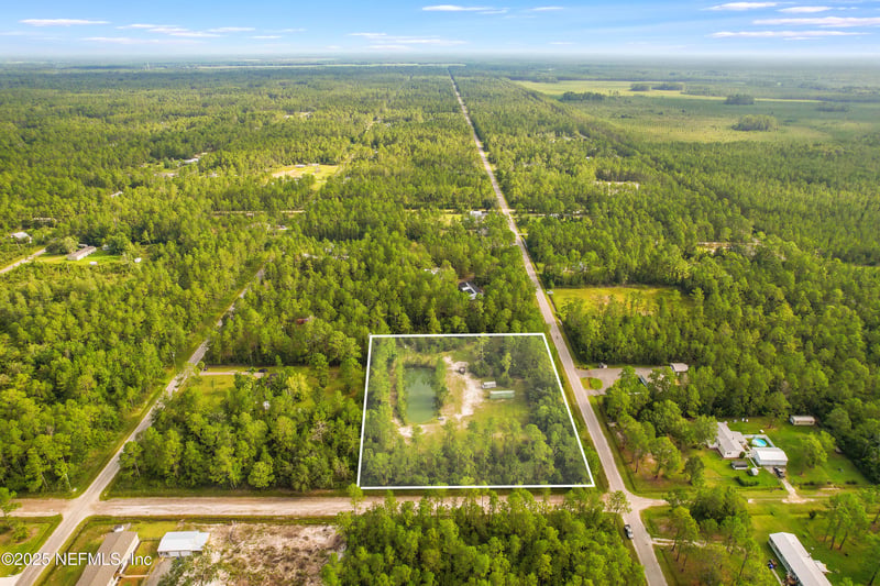 10665 Baylor Ave, Hastings, FL 32145