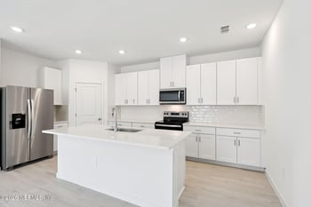 10679 Lishwood Way, Jacksonville, FL 32219