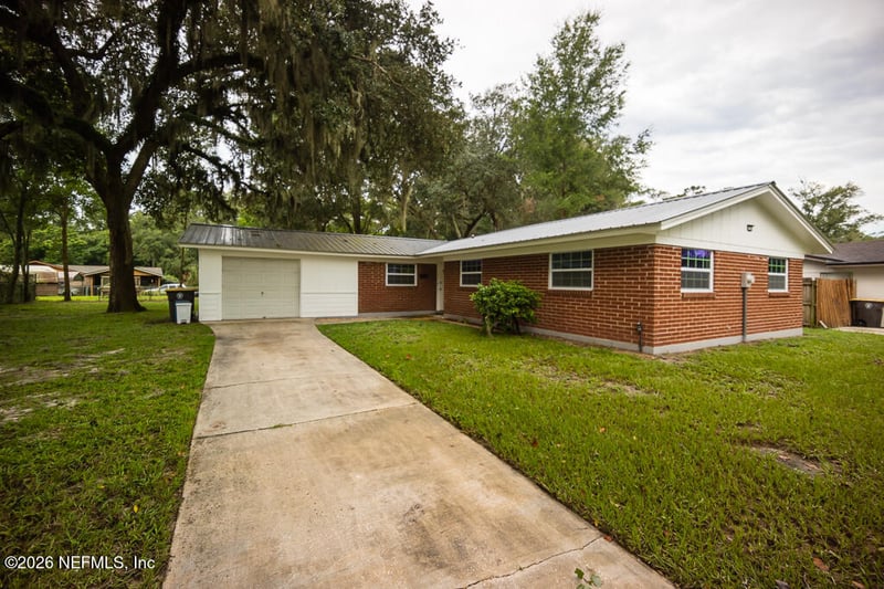 1068 Knoll Cv, Jacksonville, FL 32221